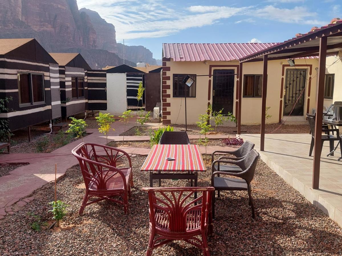 Wadi Rum Oryx Hostel & Tours Exterior photo