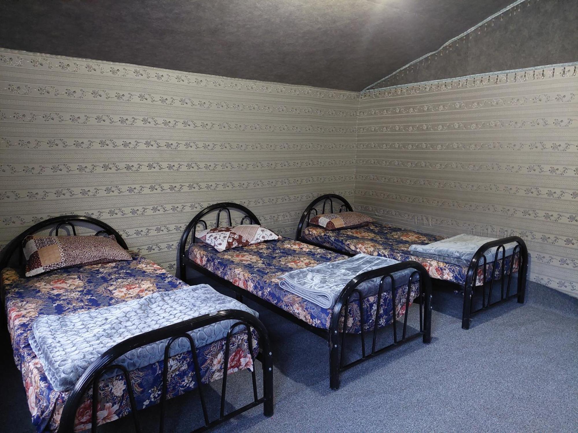 Wadi Rum Oryx Hostel & Tours Room photo