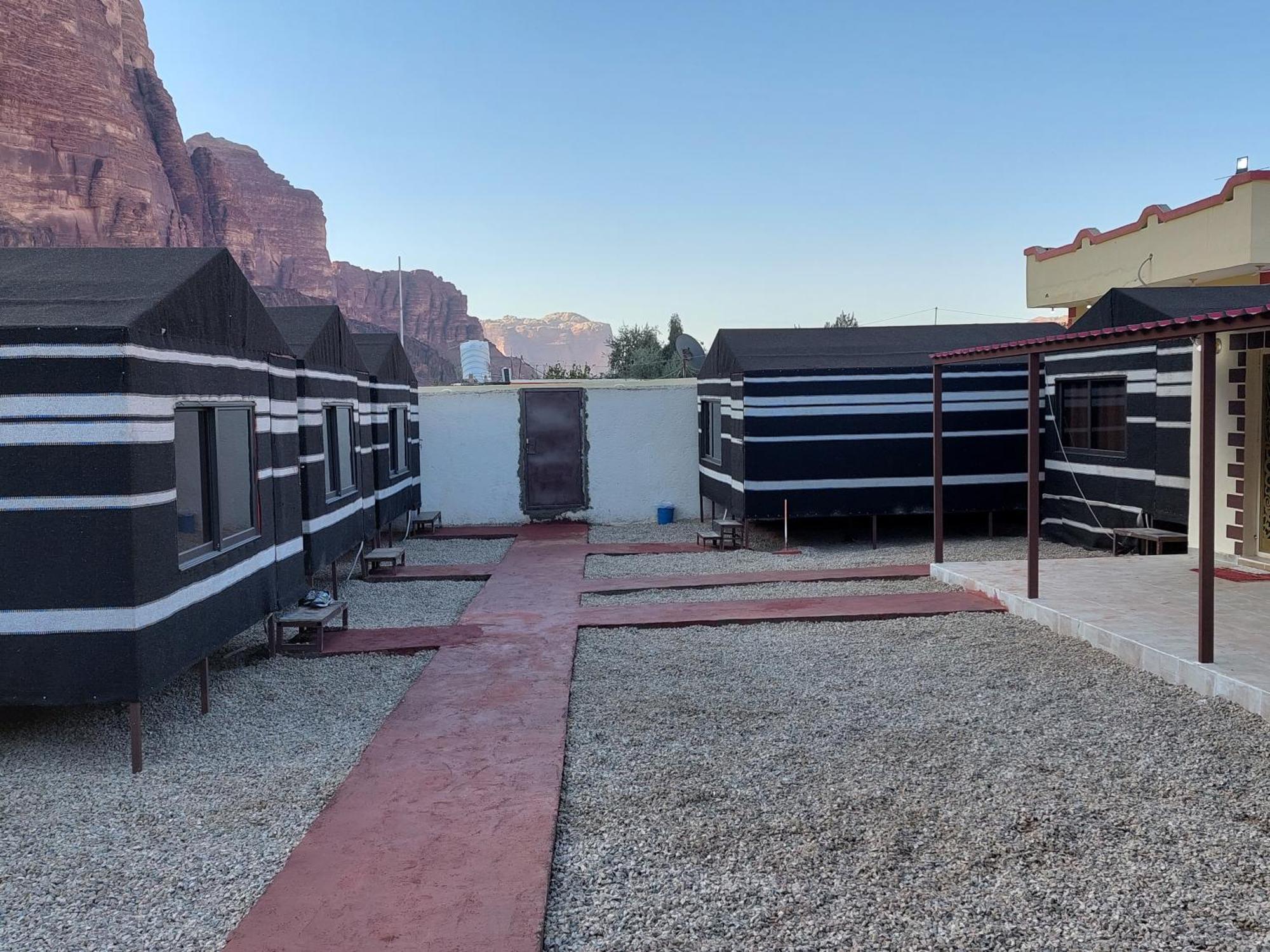 Wadi Rum Oryx Hostel & Tours Room photo